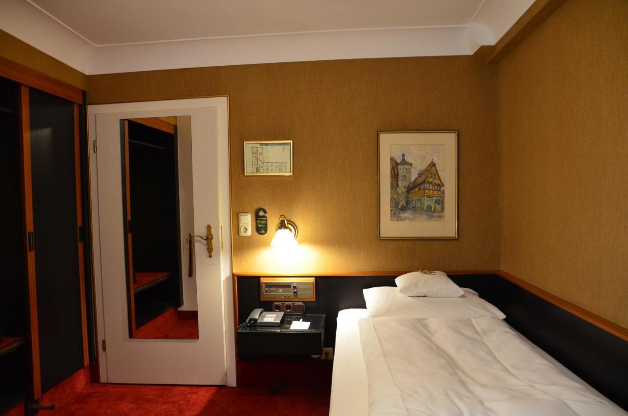 Hotel Brauereigasthof Landwehr-Braeu Reichelshofen Zewnętrze zdjęcie