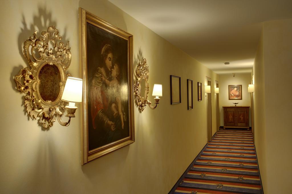 Hotel Brauereigasthof Landwehr-Braeu Reichelshofen Zewnętrze zdjęcie