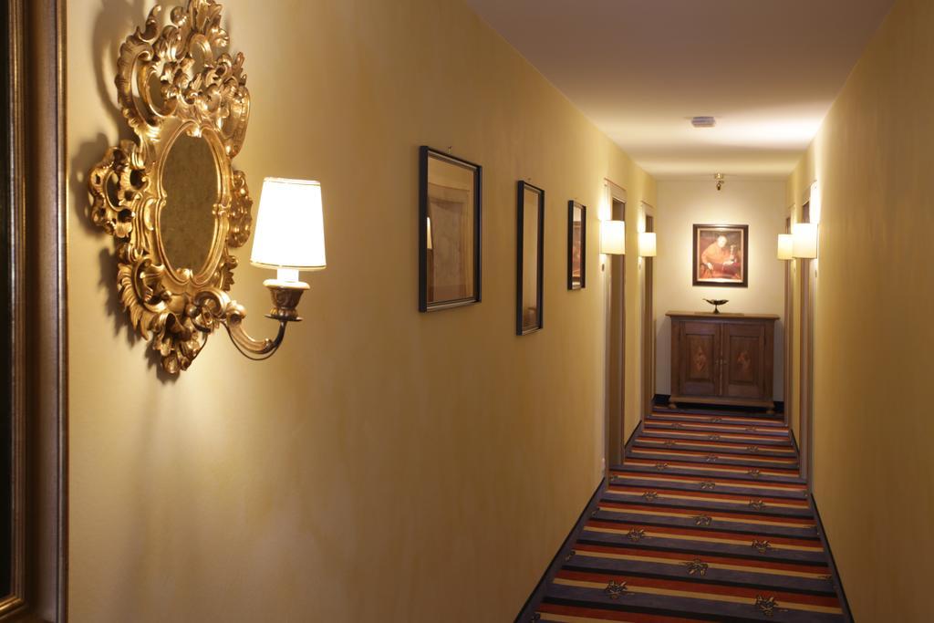 Hotel Brauereigasthof Landwehr-Braeu Reichelshofen Zewnętrze zdjęcie