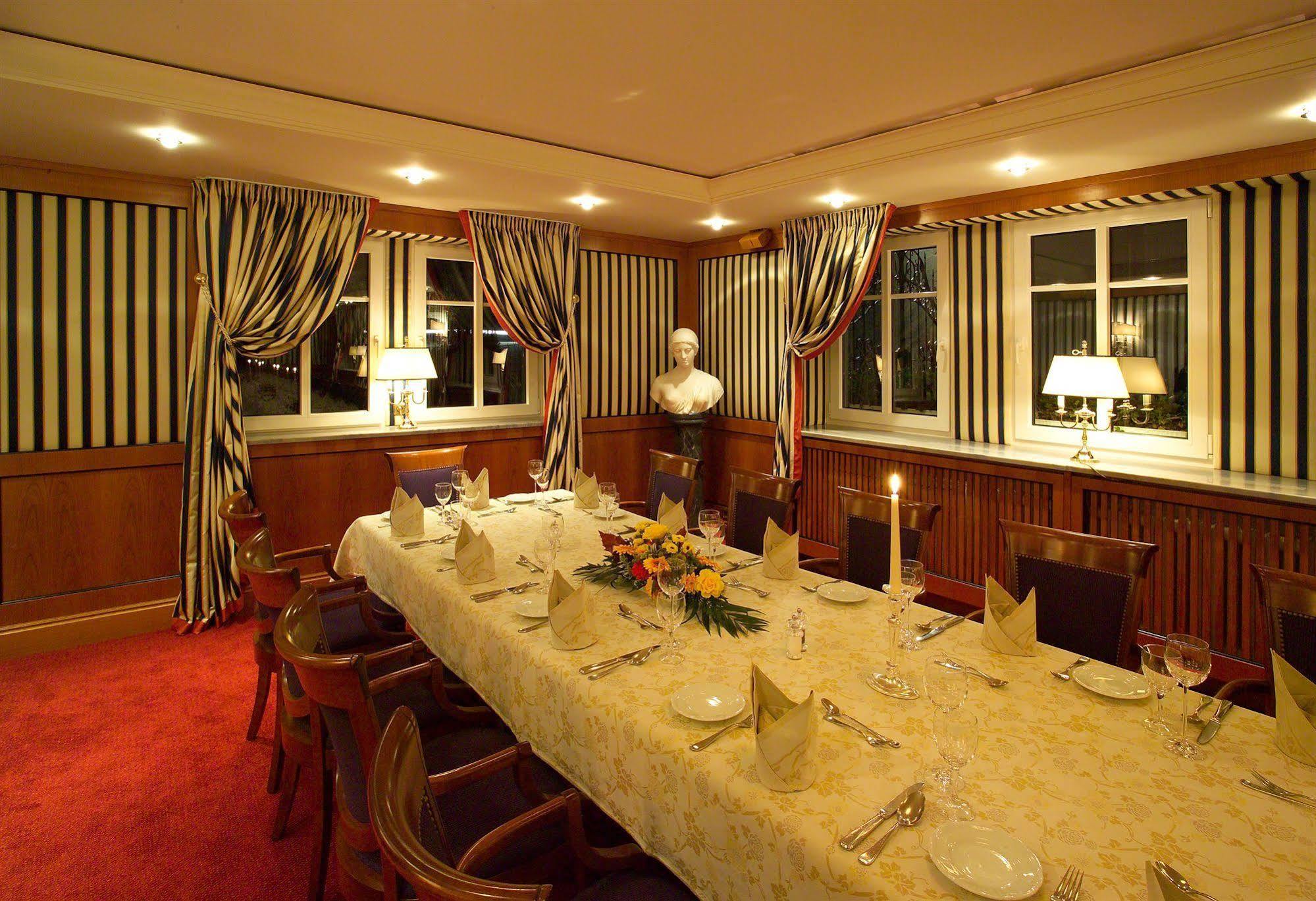 Hotel Brauereigasthof Landwehr-Braeu Reichelshofen Zewnętrze zdjęcie