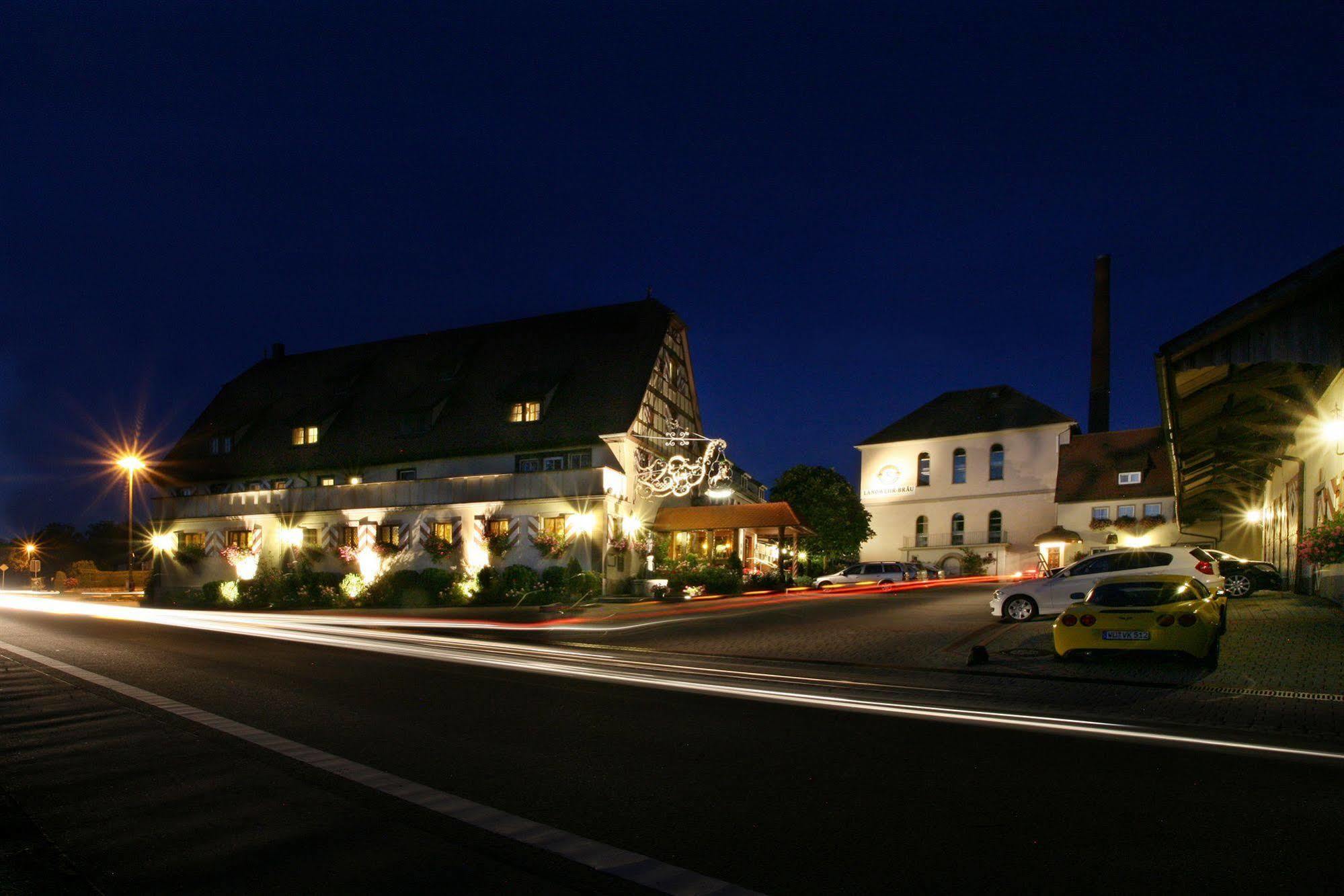 Hotel Brauereigasthof Landwehr-Braeu Reichelshofen Zewnętrze zdjęcie
