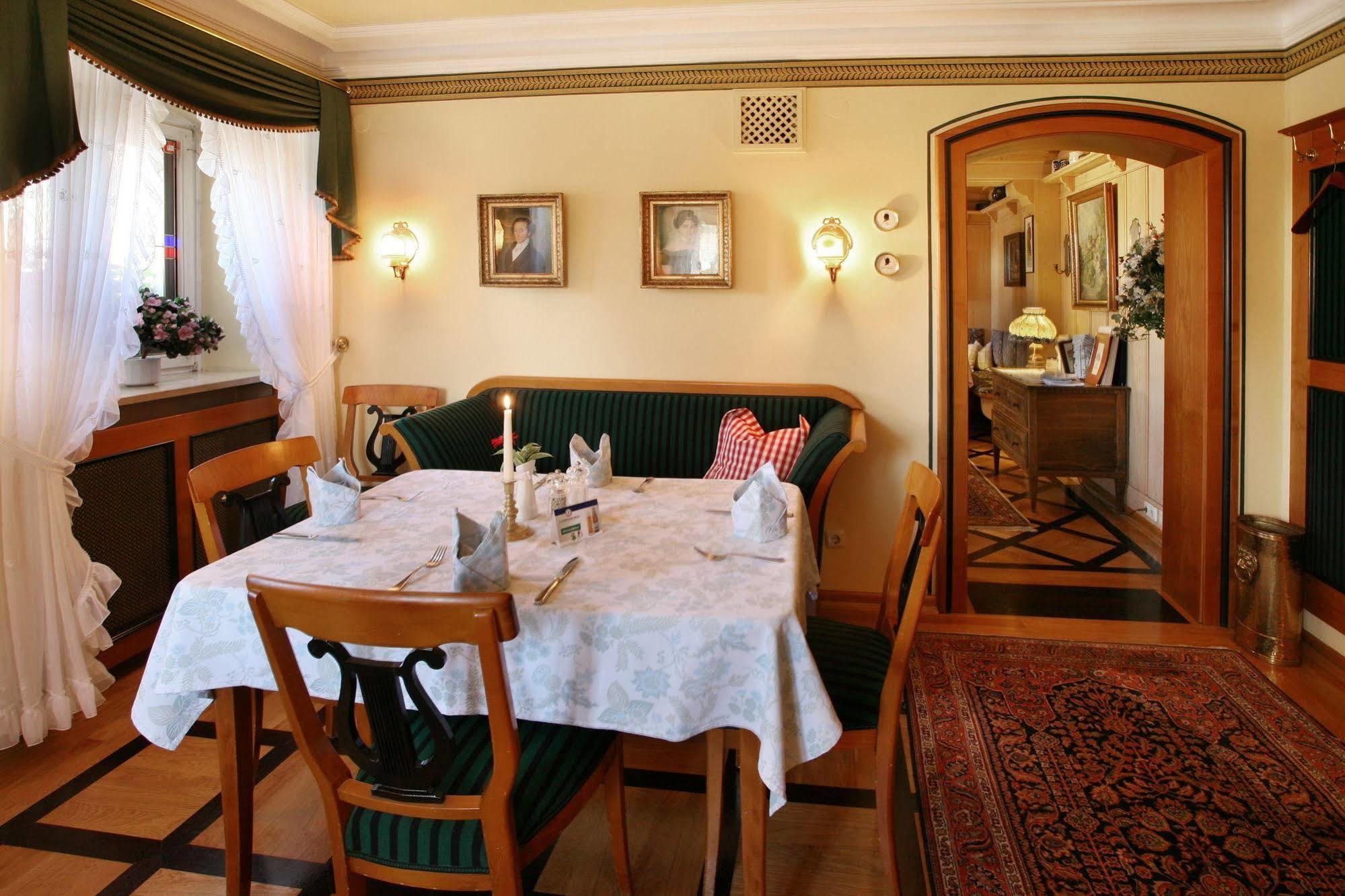 Hotel Brauereigasthof Landwehr-Braeu Reichelshofen Zewnętrze zdjęcie